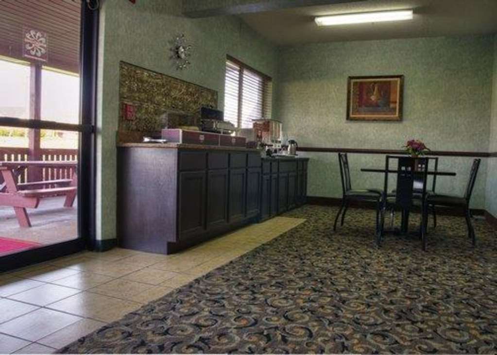 Comfort Suites Danville Restoran fotoğraf