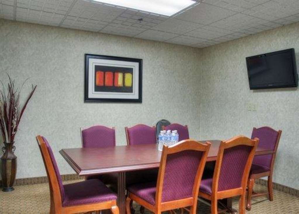 Comfort Suites Danville Konforlar fotoğraf